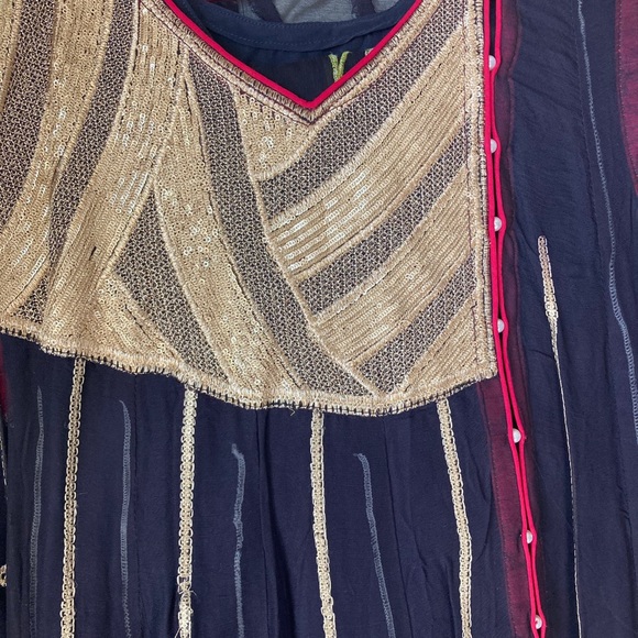 Pakistani party dress - Picture 2 of 7